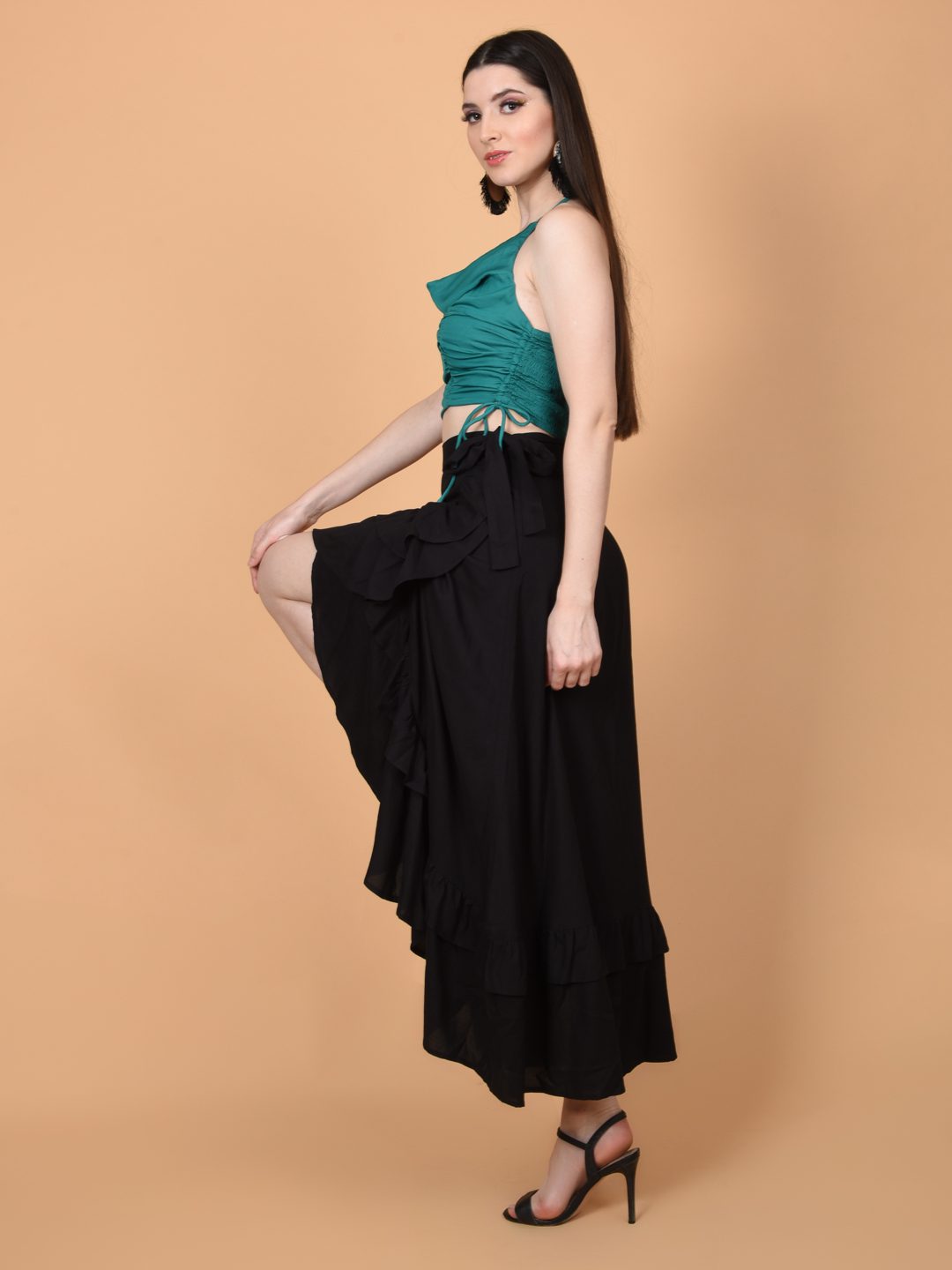 Flawless Women Green Crop Top | RARA Being Flawless