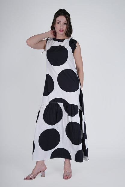 Black and White Polka-Dot Maxi Dress Being Flawless